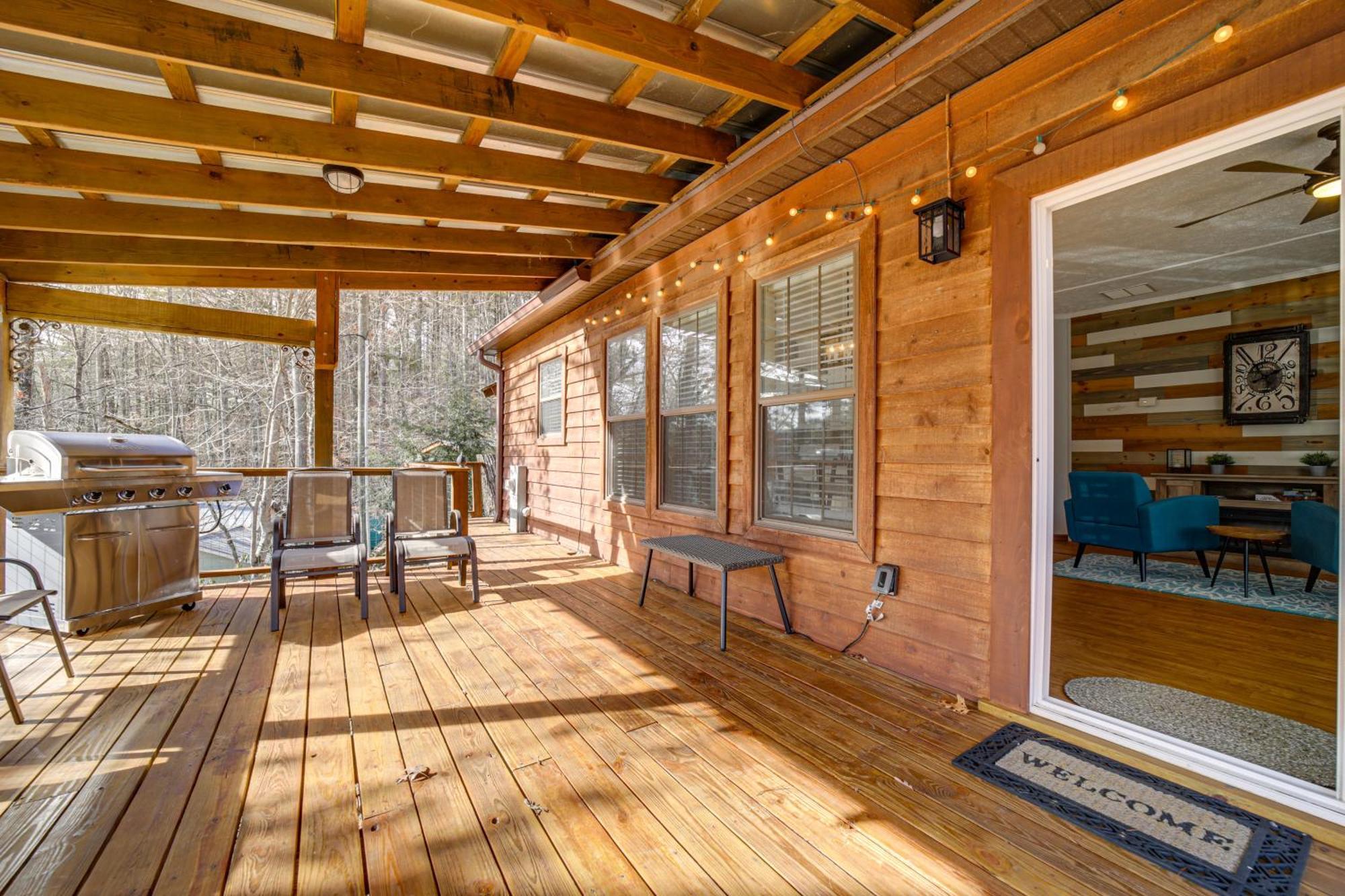 Lakeside Cashiers Cabin With Private Boat Dock! Cullowhee Exterior photo